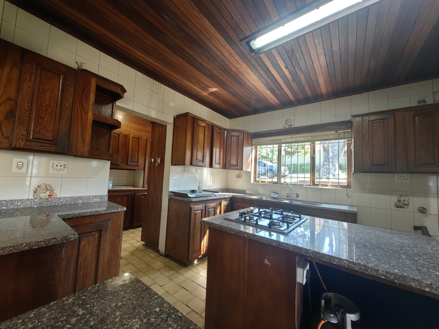 4 Bedroom Property for Sale in Scottburgh Central KwaZulu-Natal
