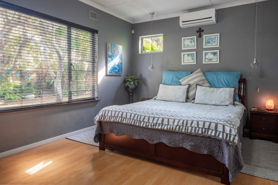 3 Bedroom Property for Sale in Amanzimtoti KwaZulu-Natal