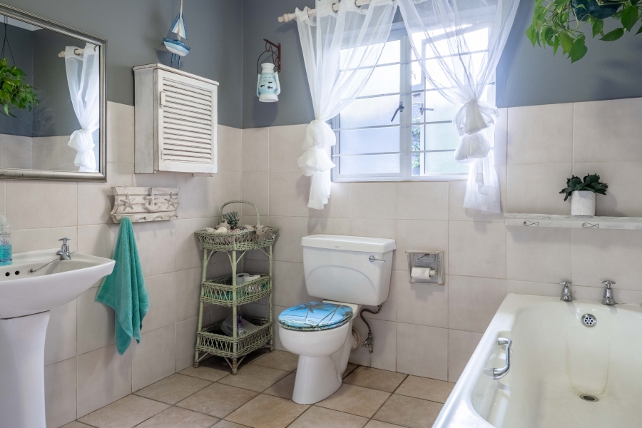 3 Bedroom Property for Sale in Amanzimtoti KwaZulu-Natal