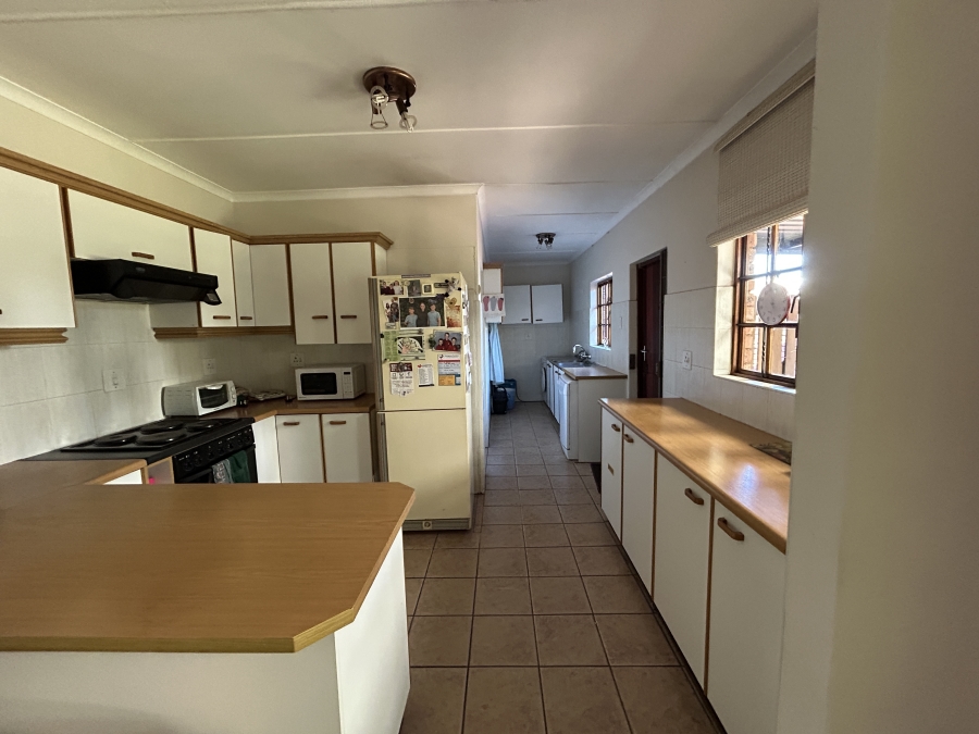 3 Bedroom Property for Sale in Hilton Gardens KwaZulu-Natal