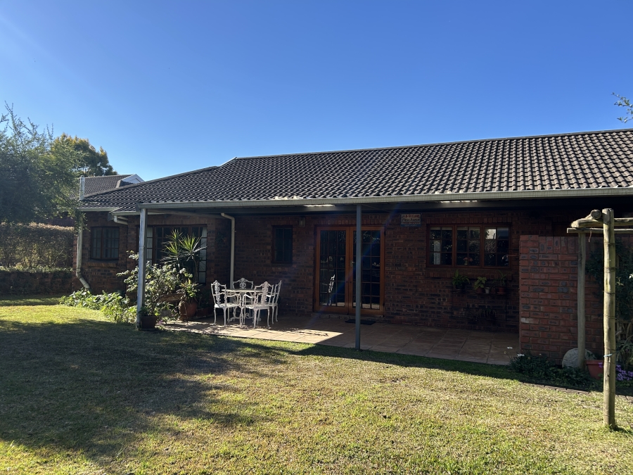 3 Bedroom Property for Sale in Hilton Gardens KwaZulu-Natal