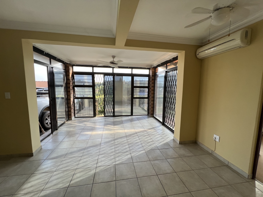 2 Bedroom Property for Sale in Freeland Park KwaZulu-Natal