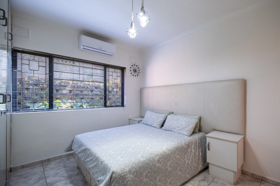7 Bedroom Property for Sale in Isipingo Hills KwaZulu-Natal