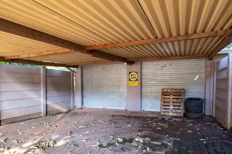 7 Bedroom Property for Sale in Isipingo Hills KwaZulu-Natal