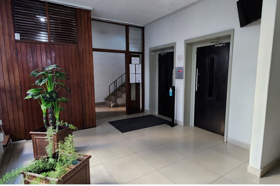 2 Bedroom Property for Sale in South Beach KwaZulu-Natal