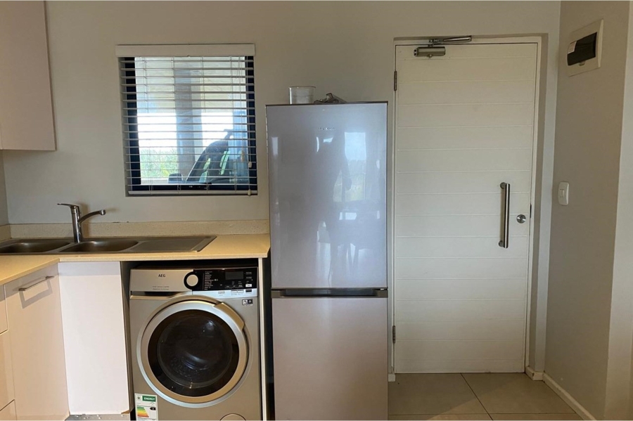 To Let 2 Bedroom Property for Rent in Ballito Central KwaZulu-Natal