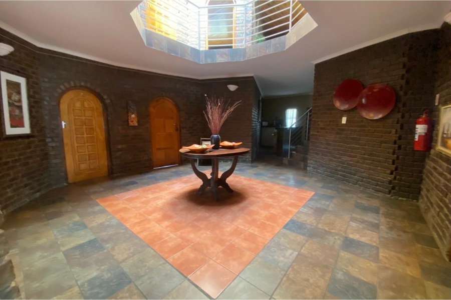 9 Bedroom Property for Sale in Newcastle KwaZulu-Natal