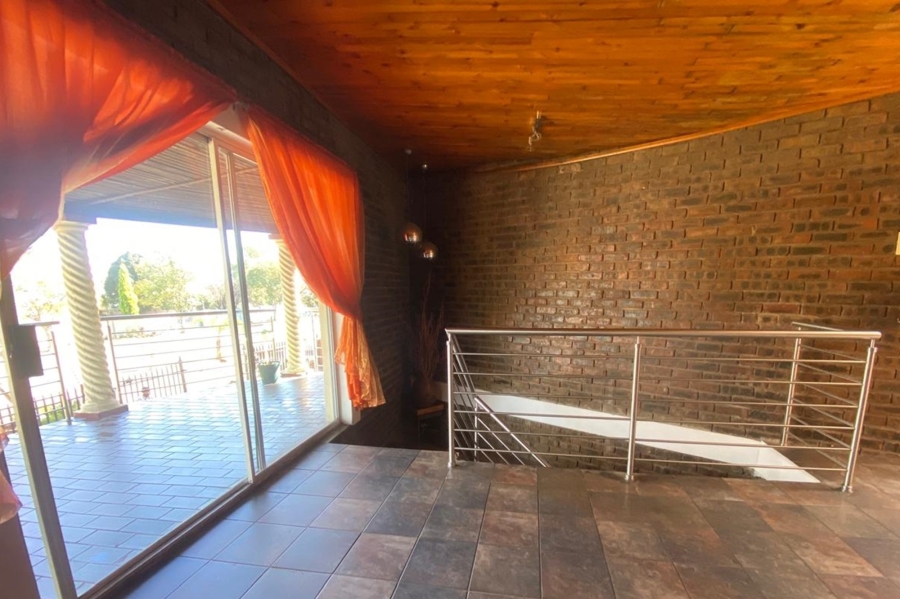 9 Bedroom Property for Sale in Newcastle KwaZulu-Natal