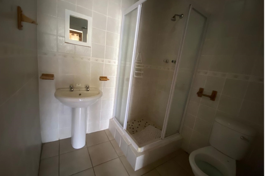 9 Bedroom Property for Sale in Newcastle KwaZulu-Natal