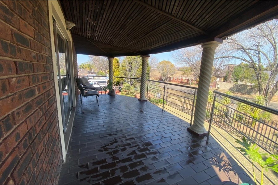 9 Bedroom Property for Sale in Newcastle KwaZulu-Natal