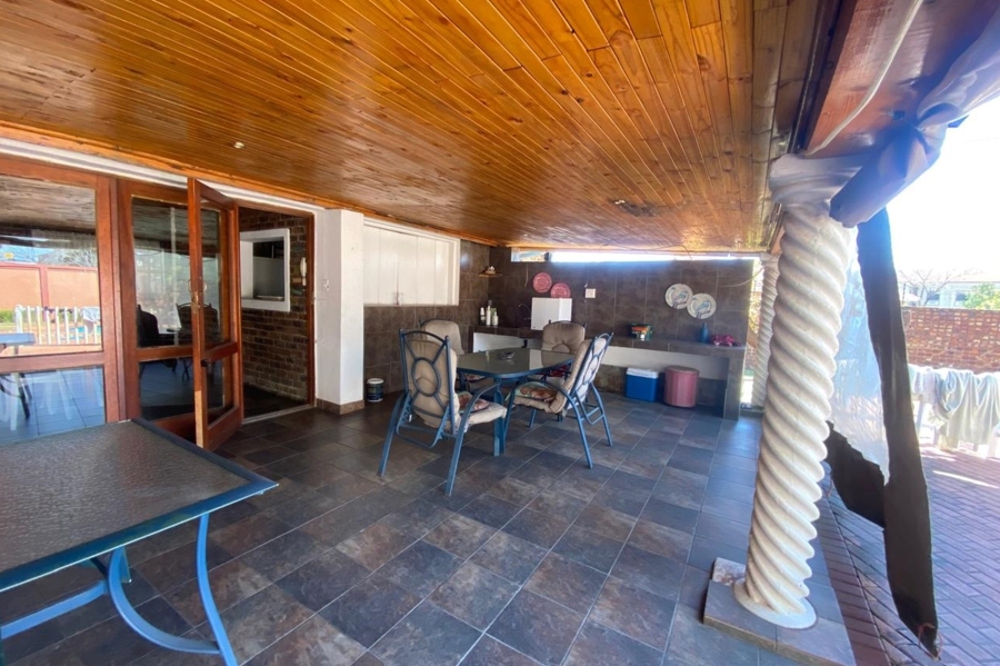9 Bedroom Property for Sale in Newcastle KwaZulu-Natal