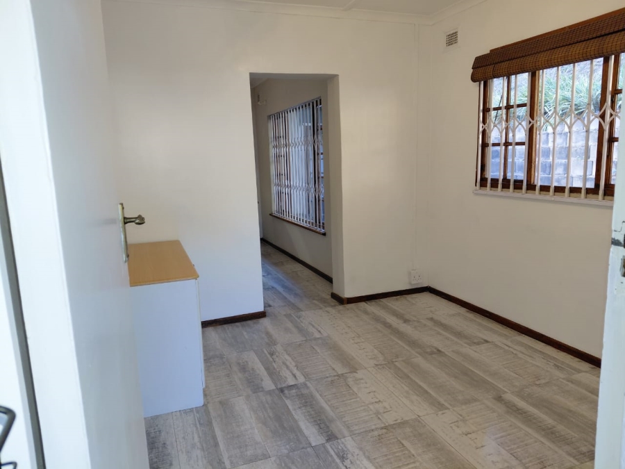 To Let 1 Bedroom Property for Rent in Westville Central KwaZulu-Natal