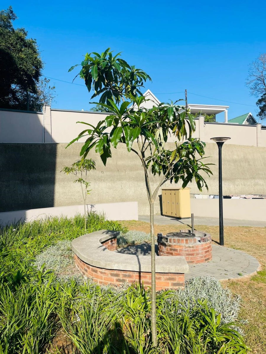 To Let 2 Bedroom Property for Rent in Amanzimtoti KwaZulu-Natal