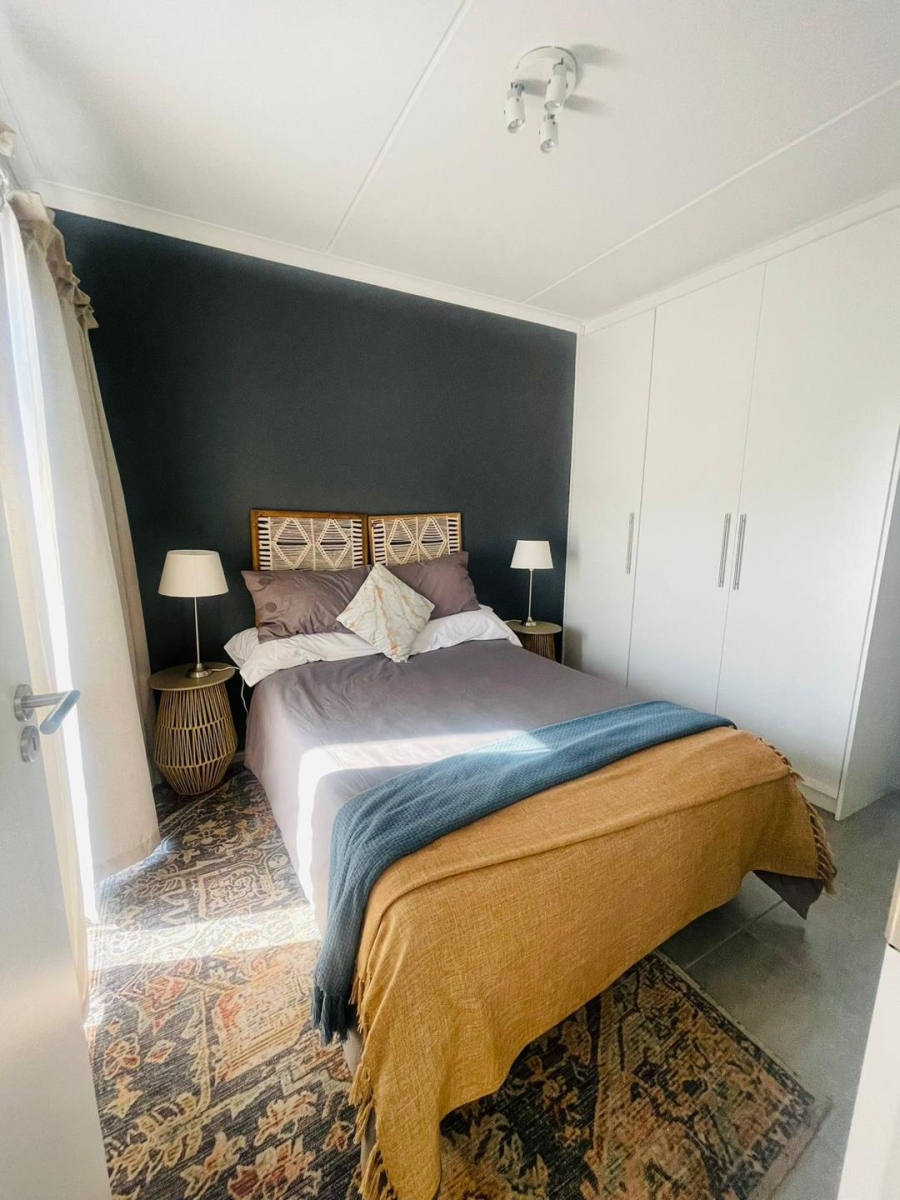 To Let 2 Bedroom Property for Rent in Amanzimtoti KwaZulu-Natal