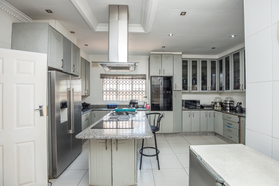 5 Bedroom Property for Sale in Umbilo KwaZulu-Natal