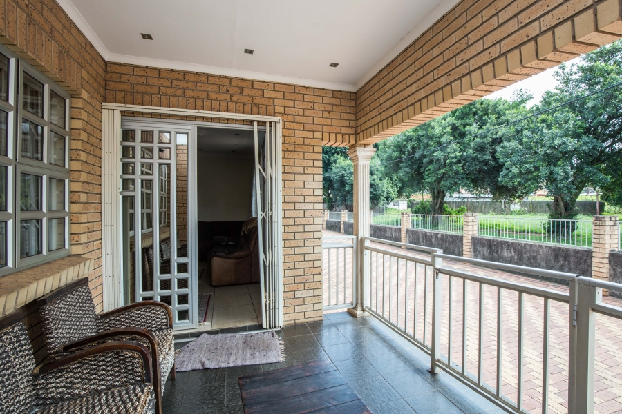 5 Bedroom Property for Sale in Umbilo KwaZulu-Natal