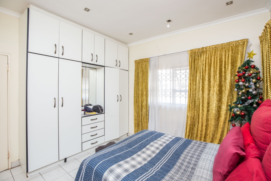 5 Bedroom Property for Sale in Umbilo KwaZulu-Natal