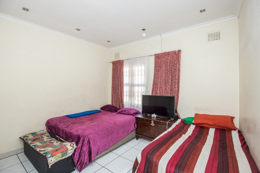 5 Bedroom Property for Sale in Umbilo KwaZulu-Natal