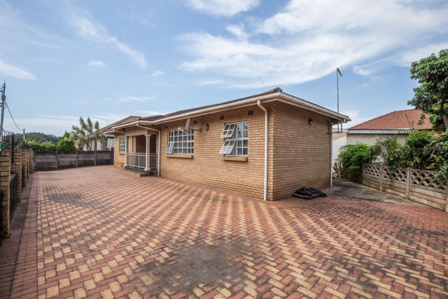 5 Bedroom Property for Sale in Umbilo KwaZulu-Natal