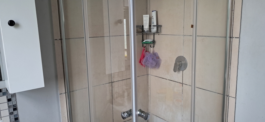 2 Bedroom Property for Sale in Madadeni J KwaZulu-Natal