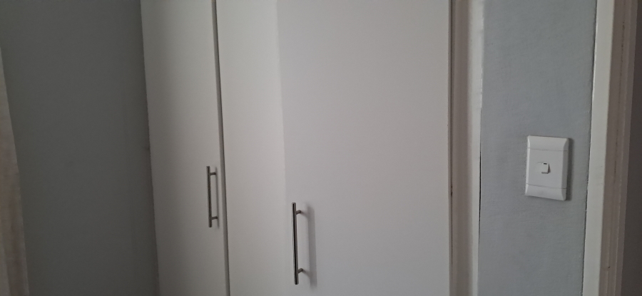 2 Bedroom Property for Sale in Madadeni J KwaZulu-Natal