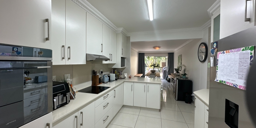 4 Bedroom Property for Sale in Umhlanga KwaZulu-Natal