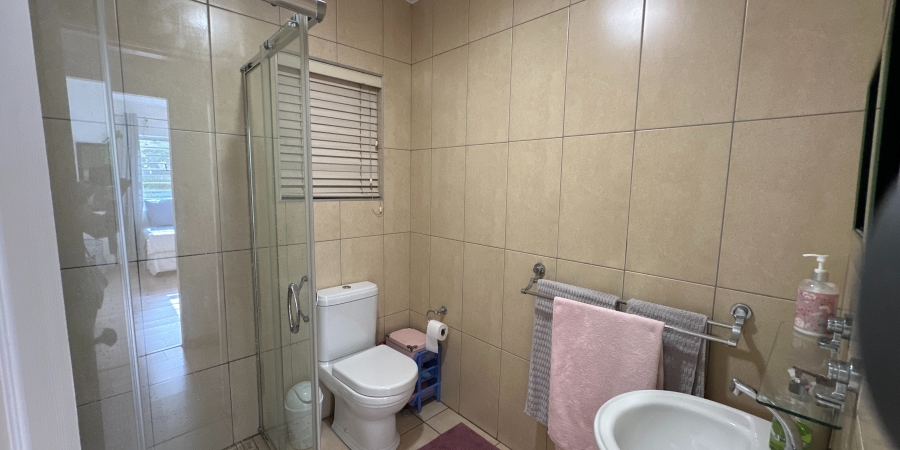4 Bedroom Property for Sale in Umhlanga KwaZulu-Natal