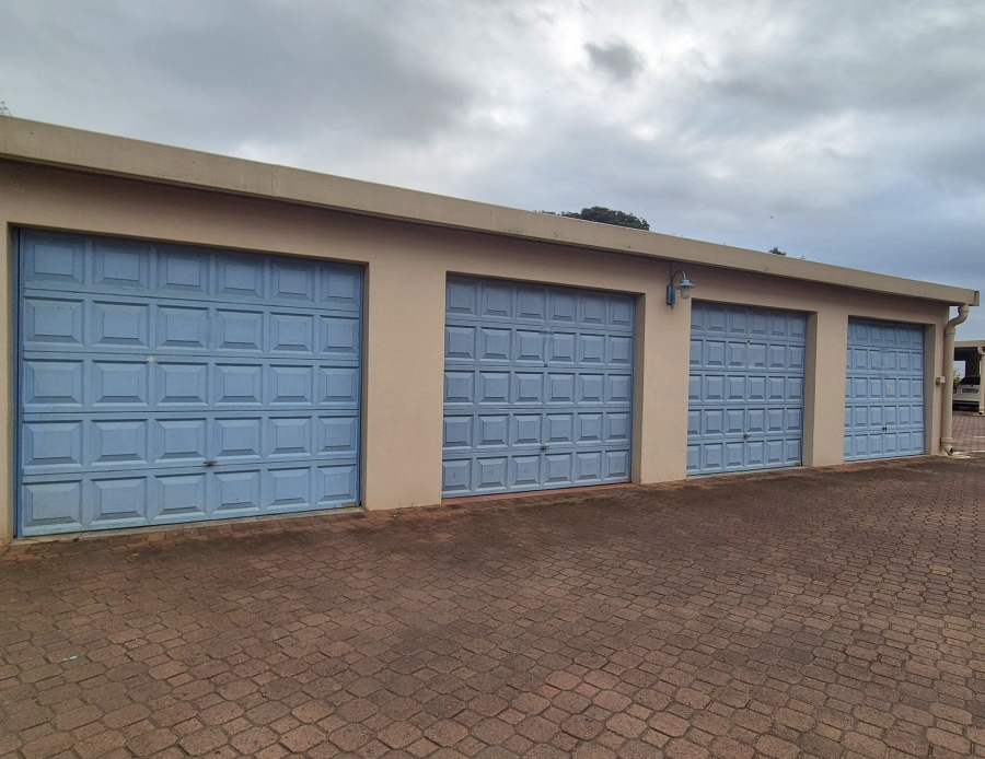 2 Bedroom Property for Sale in Ballito Central KwaZulu-Natal