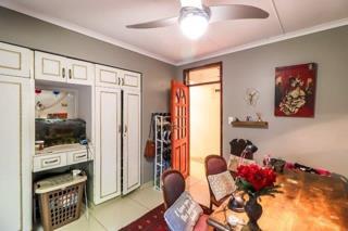 5 Bedroom Property for Sale in Westville Central KwaZulu-Natal