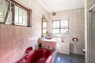 5 Bedroom Property for Sale in Westville Central KwaZulu-Natal