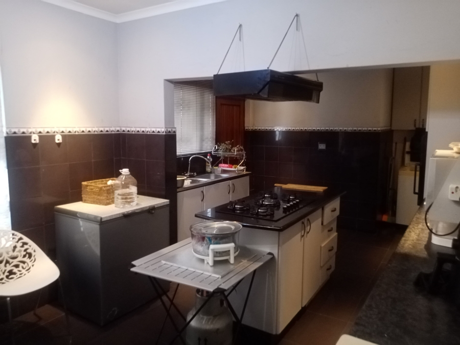 4 Bedroom Property for Sale in Mount Vernon KwaZulu-Natal
