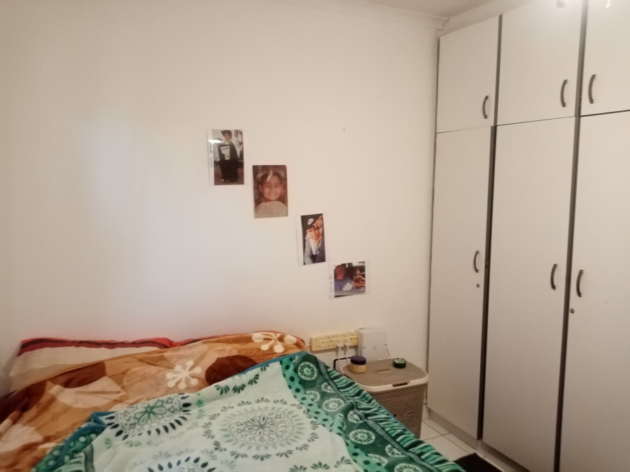 4 Bedroom Property for Sale in Mount Vernon KwaZulu-Natal