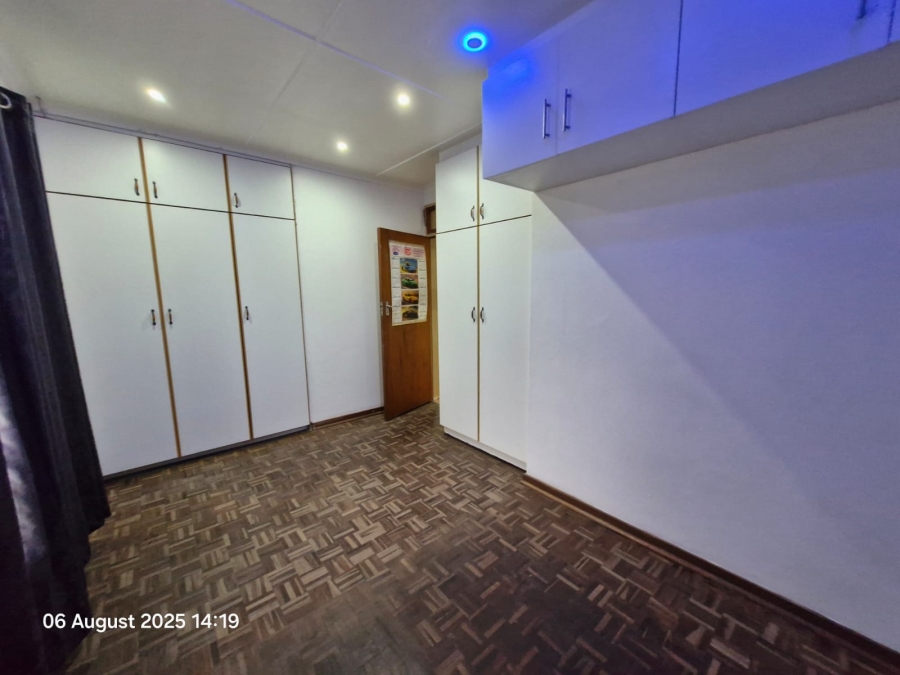 4 Bedroom Property for Sale in Northdene KwaZulu-Natal