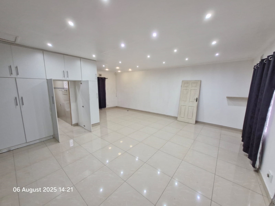 4 Bedroom Property for Sale in Northdene KwaZulu-Natal