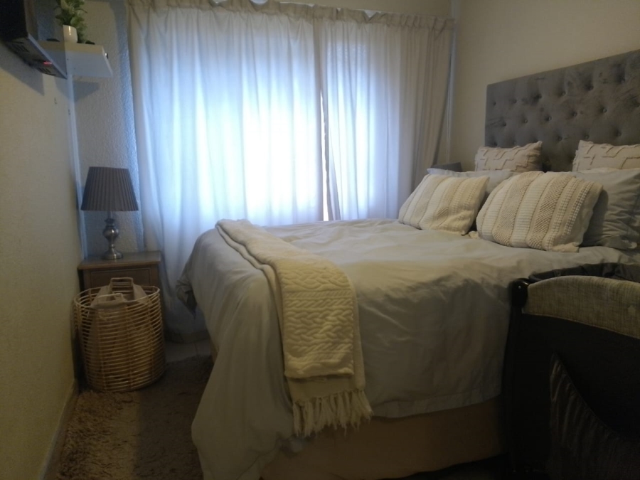 2 Bedroom Property for Sale in Montclair KwaZulu-Natal