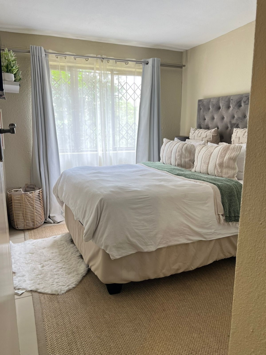 2 Bedroom Property for Sale in Montclair KwaZulu-Natal