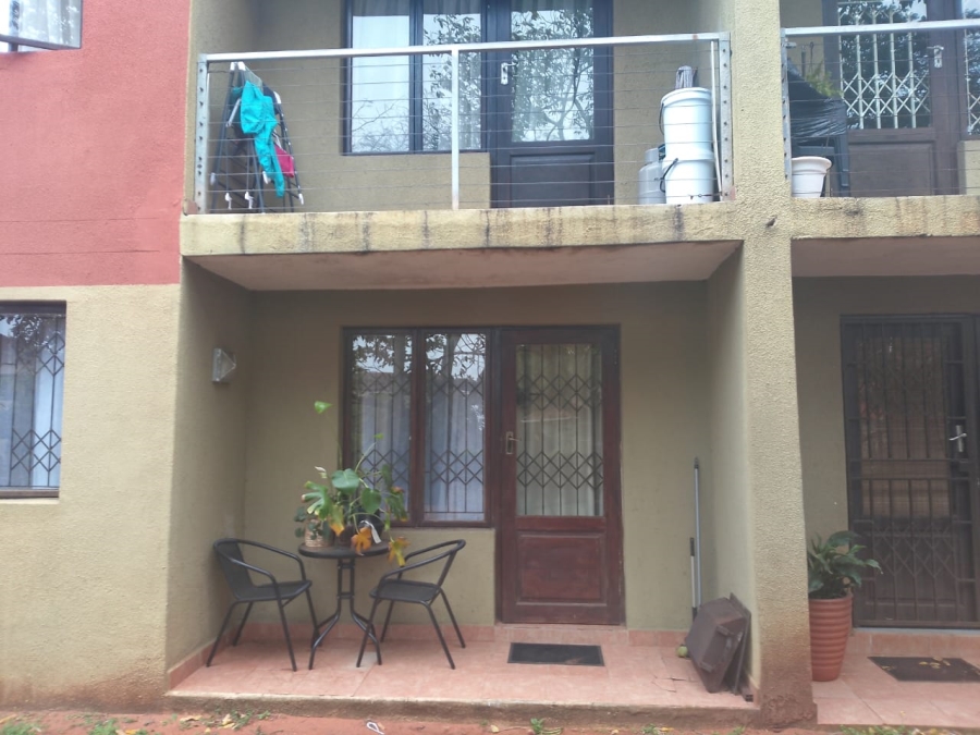 2 Bedroom Property for Sale in Montclair KwaZulu-Natal