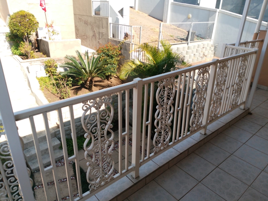 3 Bedroom Property for Sale in Newlands West KwaZulu-Natal