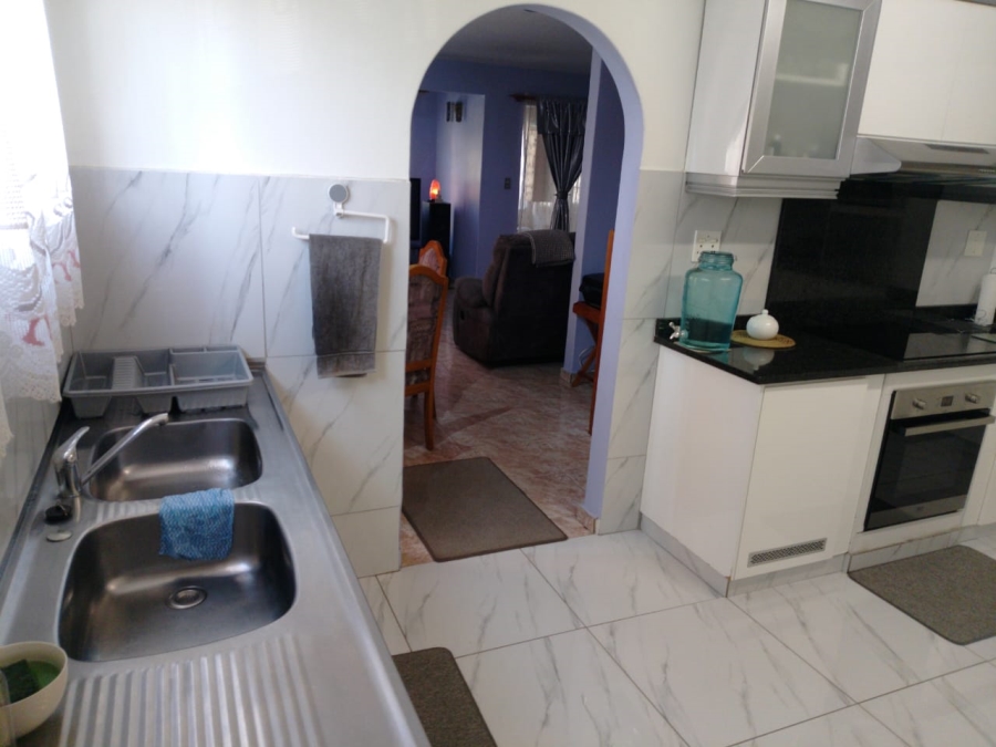 3 Bedroom Property for Sale in Newlands West KwaZulu-Natal