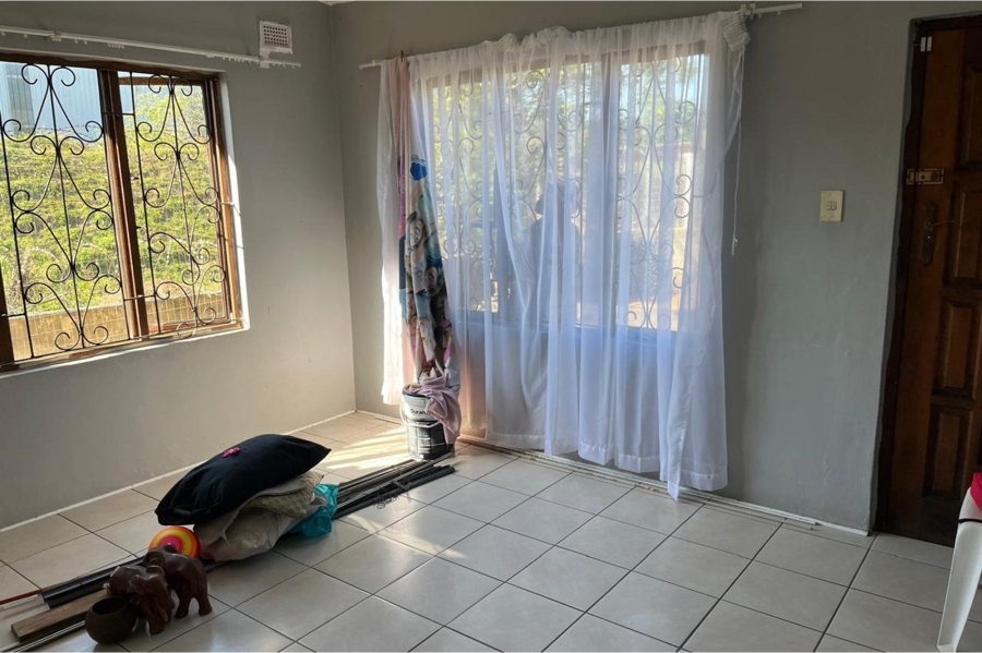 To Let 3 Bedroom Property for Rent in Palmview KwaZulu-Natal