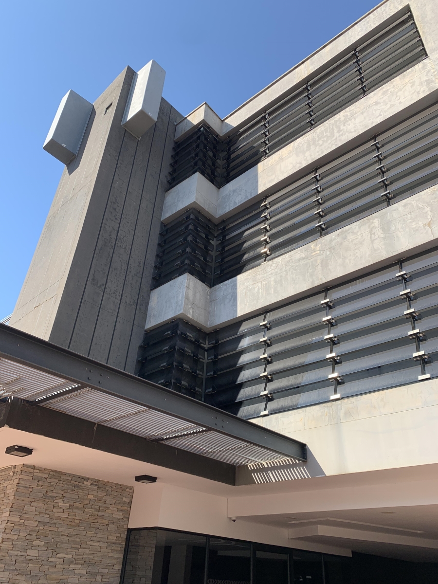 To Let commercial Property for Rent in La Lucia KwaZulu-Natal