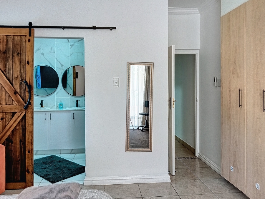 To Let 3 Bedroom Property for Rent in Willard Beach KwaZulu-Natal