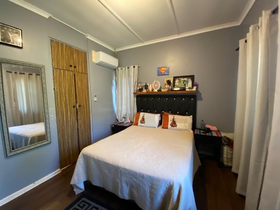 3 Bedroom Property for Sale in Pinetown KwaZulu-Natal