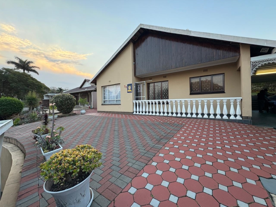 3 Bedroom Property for Sale in Vanrova KwaZulu-Natal