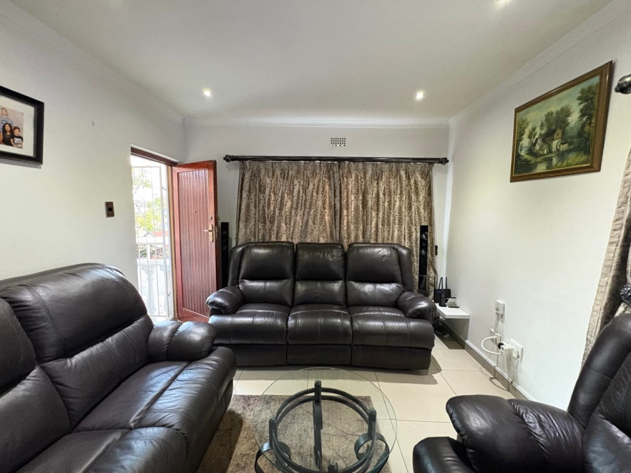 3 Bedroom Property for Sale in Vanrova KwaZulu-Natal