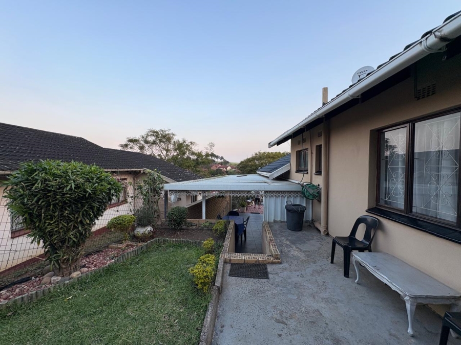 3 Bedroom Property for Sale in Vanrova KwaZulu-Natal