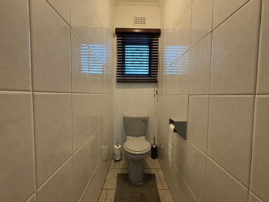 3 Bedroom Property for Sale in Vanrova KwaZulu-Natal
