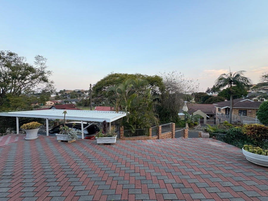 3 Bedroom Property for Sale in Vanrova KwaZulu-Natal
