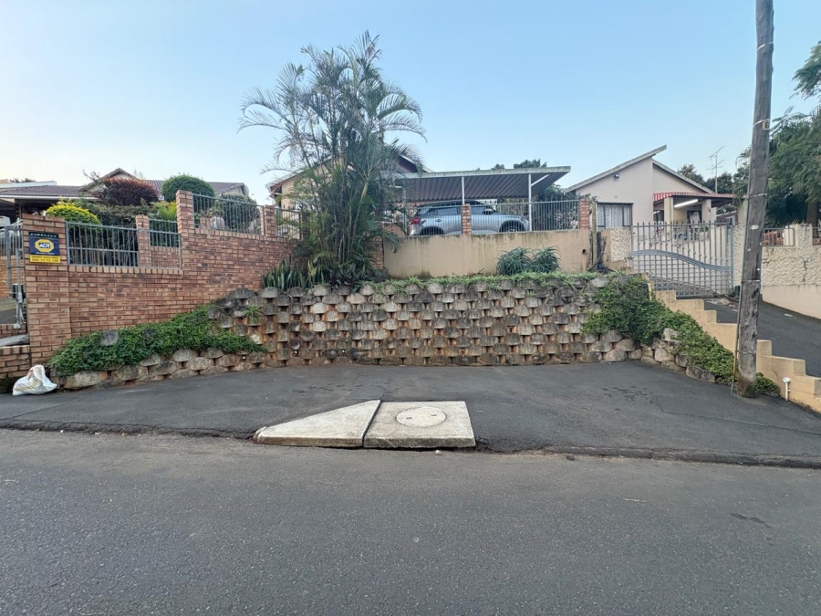 3 Bedroom Property for Sale in Vanrova KwaZulu-Natal