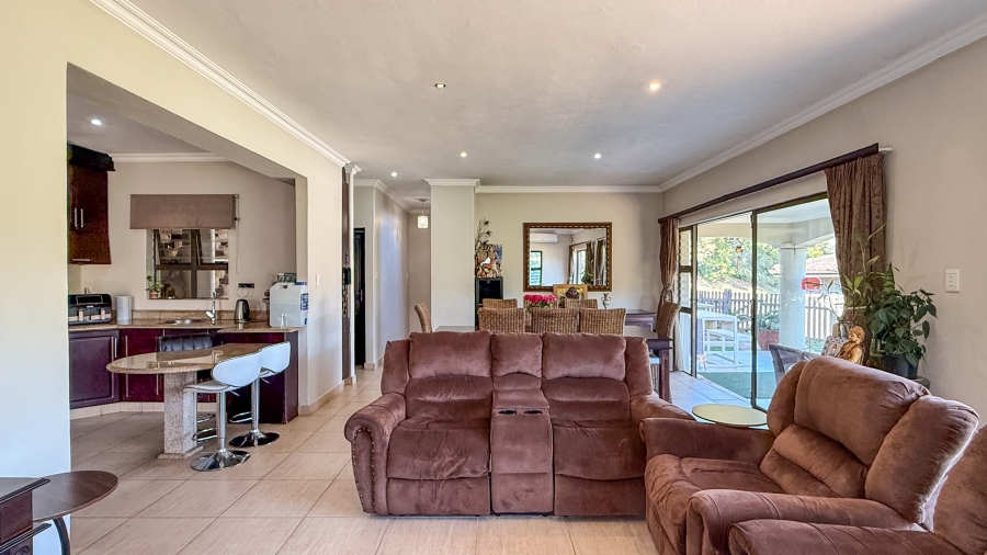 4 Bedroom Property for Sale in Seaward Estate KwaZulu-Natal